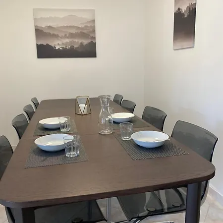 Σπίτι διακοπών Nyoppusset Hus Med Stor Uteplass I Nydelige *
